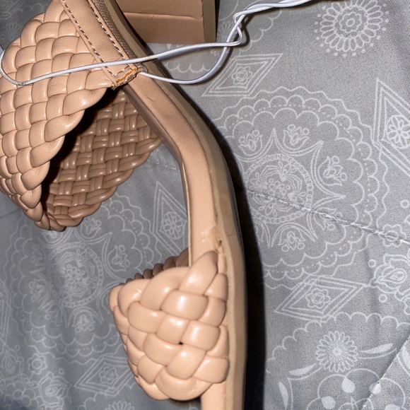 SOLD - Picture 3 of 9